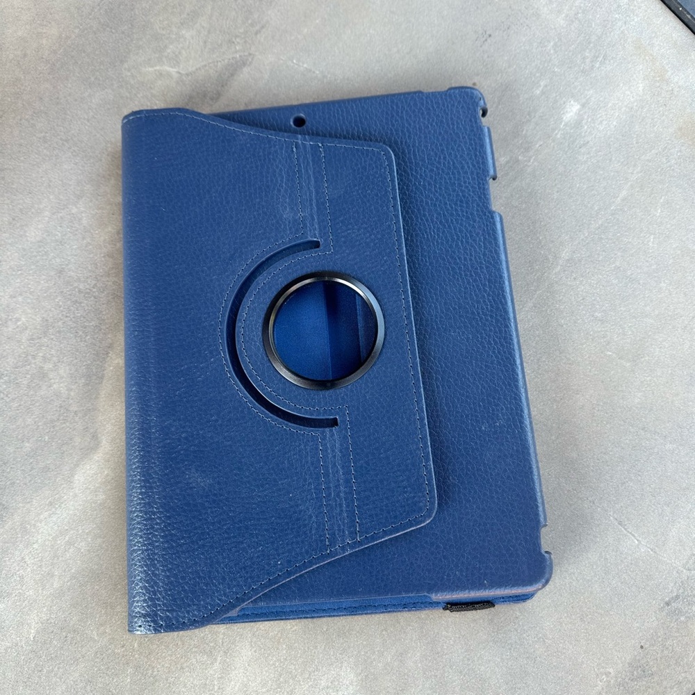Rotating Case for iPad 9th, 8th, 7th Generation 10.2 Inch - Picture 11 of 12